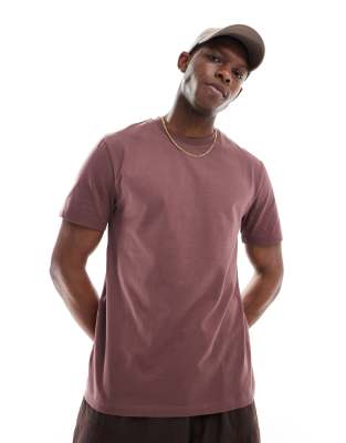 ASOS DESIGN – Essential – Vinröd t-shirt med rund halsringning