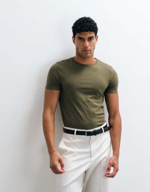 ASOS DESIGN Essentials 2 pack muscle fit t-shirts in khaki and beige, 5 of 5