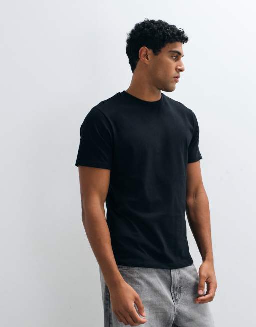ASOS DESIGN Essentials 2 pack regular fit t-shirt in black and white, 5 of 5
