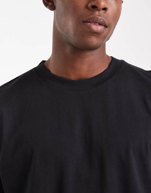 ASOS DESIGN Essentials 2 pack relaxed long sleeve T-shirts in black and white, 5 of 5