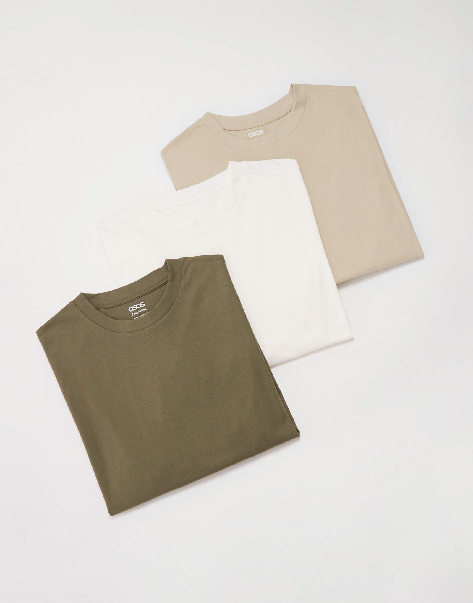 ASOS DESIGN Essentials - 3 упаковки непринужденных футболок с длинным рукавом из нескольких