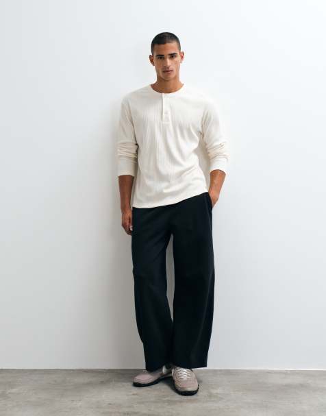 ASOS DESIGN Essentials balloon pants in black - view 1