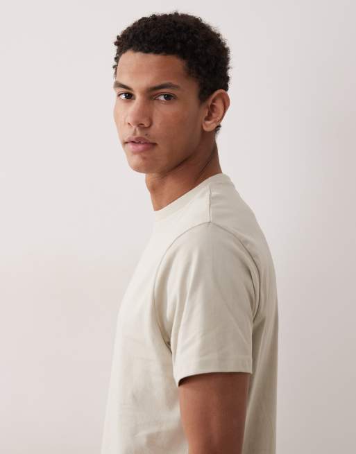 ASOS DESIGN – Essentials – Beige t-shirt i regular fit, 4 av 5