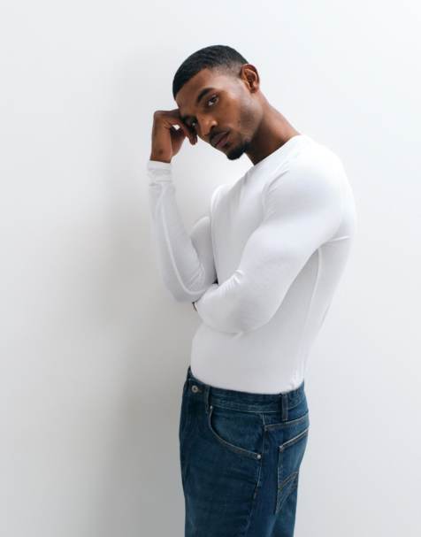 ASOS DESIGN Essentials – Biały T-shirt o kroju podkreślającym sylwetkę, z długimi rękawami - view 1