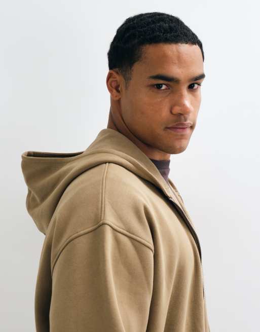 ASOS DESIGN essentials boxy oversized hoodie with inseam pockets in brown , 3 of 9