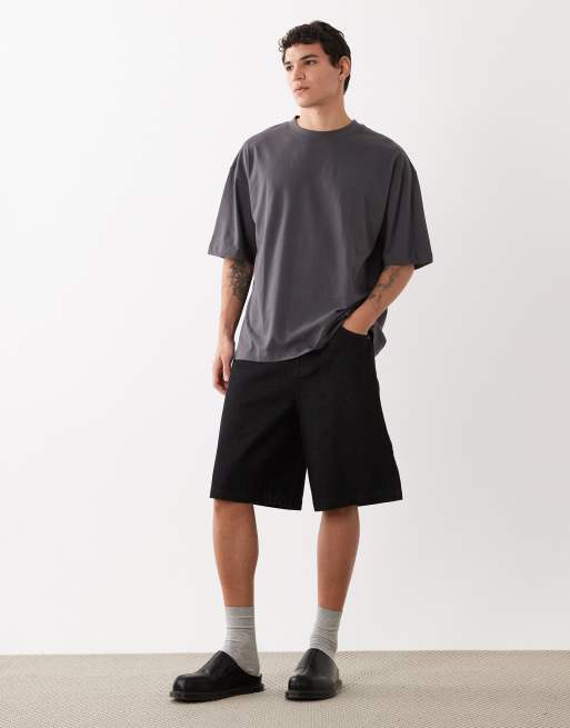 ASOS DESIGN Essentials boxy oversized t-shirt in charcoal, 3 of 5