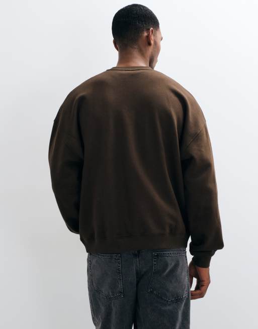 ASOS DESIGN – Essentials – Braunes Sweatshirt in extremer Oversize-Passform, 4 von 5