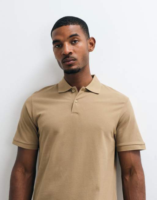 ASOS DESIGN - Essentials - Brun polo i piqué i regular fit, 4 af 5