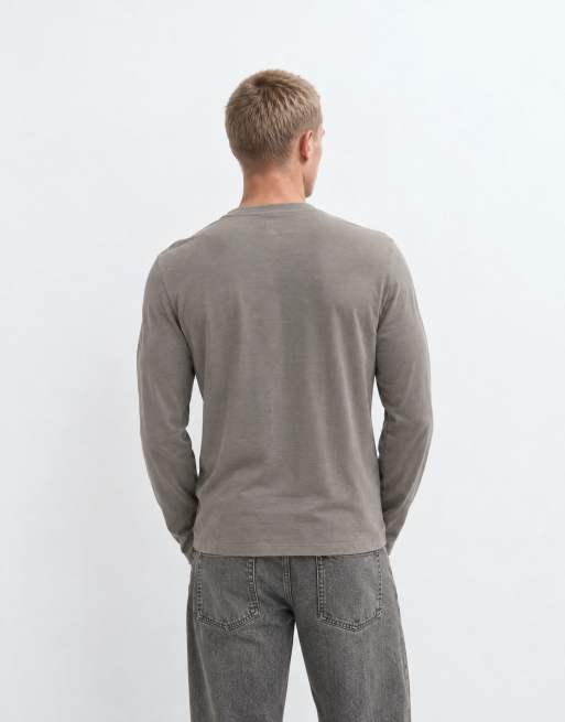 ASOS DESIGN Essentials camiseta de manga larga en gris, 9 de 9