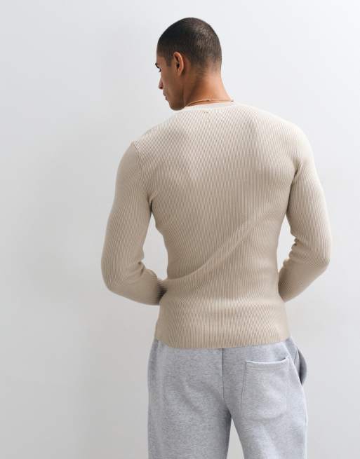 ASOS DESIGN Essentials finstickad tröja i stone med micro rib och muscle fit, 4 av 5