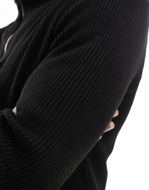 ASOS DESIGN - Essentials - Gebreide muscle fit trui met 1/2 rits in zwart, 3 van 4