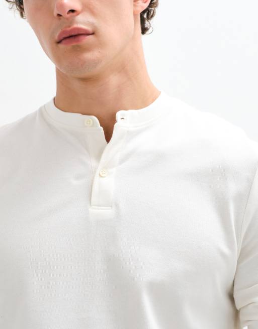 ASOS DESIGN Essentials maglietta serafino a maniche lunghe color crema, 3 di 5