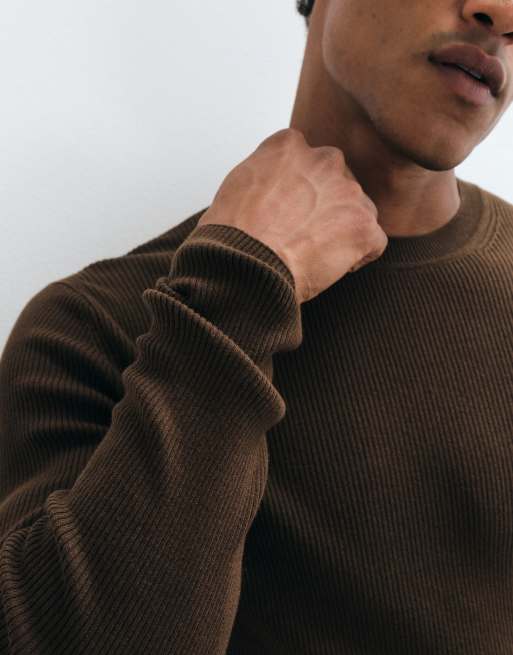 ASOS DESIGN Essentials micro rib muscle fit lightweight knitted jumper in brown, 2 of 5