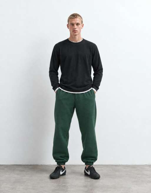 ASOS DESIGN essentials mörkgröna joggingbyxor med muddar, 8 av 9