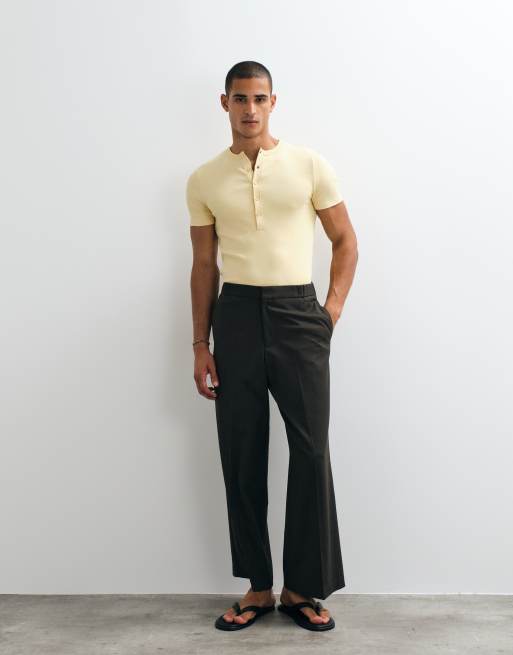 ASOS DESIGN Essentials muscle fit henley t-shirt in yellow rib, 3 of 5