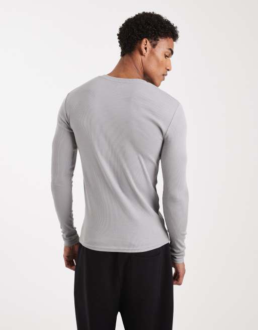 ASOS DESIGN Essentials muscle fit long sleeve t-shirt in light grey rib, 3 of 5