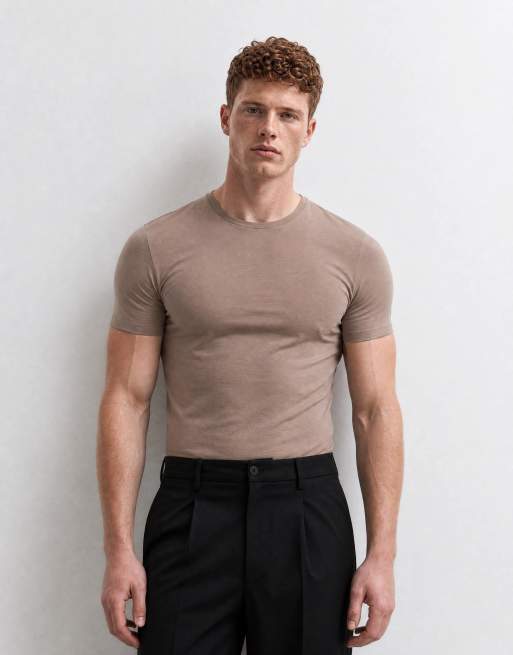 ASOS DESIGN Essentials muscle fit t-shirt in stone, 6 of 7