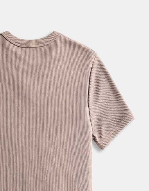 ASOS DESIGN Essentials Muskelshirt mit Henley-Ausschnitt in beigem Ripp, 9 von 9