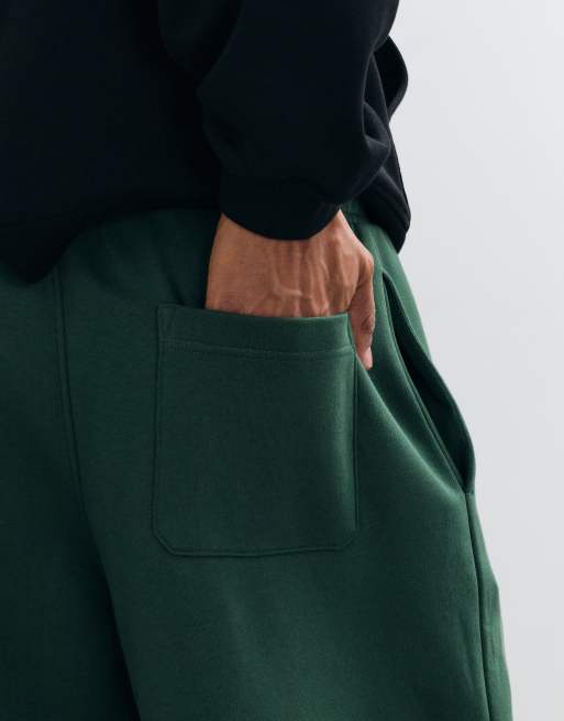 ASOS DESIGN essentials oversized balloon jogger in dark green, 2 of 5