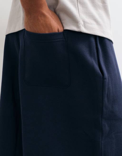 ASOS DESIGN essentials oversized balloon jogger in navy , 3 of 10