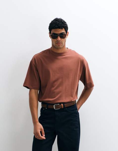 ASOS DESIGN Essentials oversized crew neck t-shirt in brown - view 1