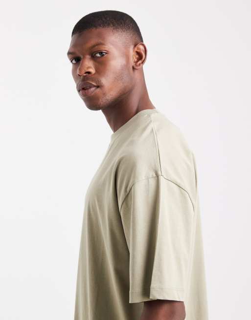 ASOS DESIGN Essentials oversized crew neck t-shirt in khaki, 4 of 5