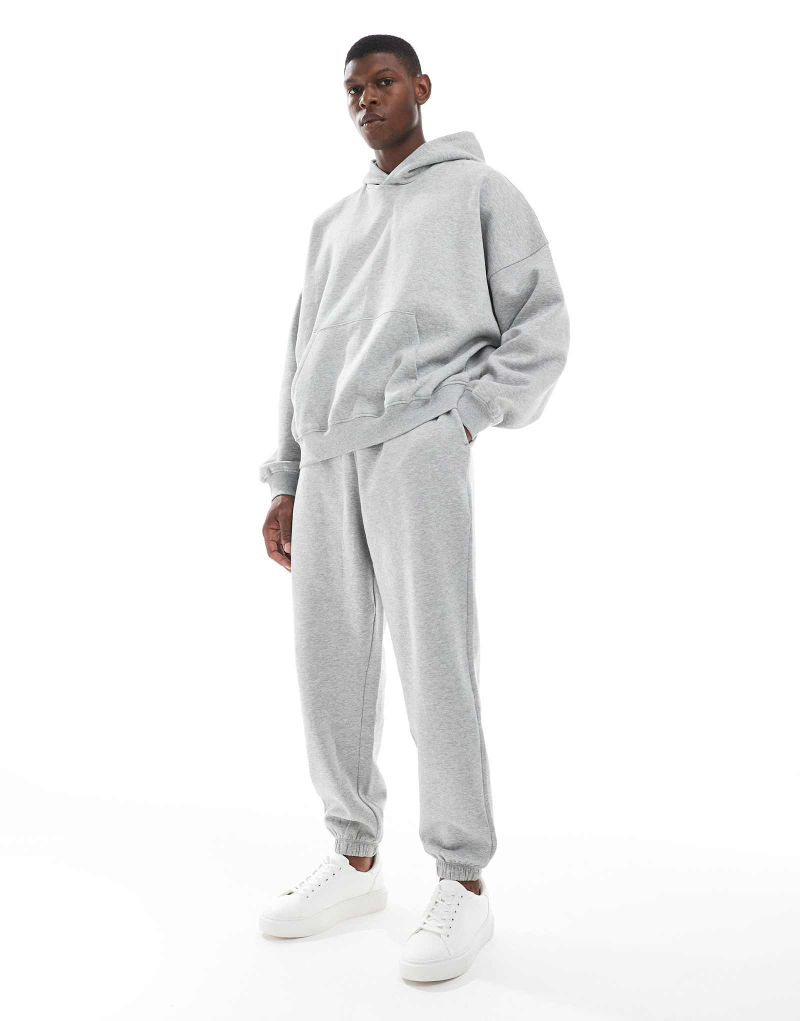 Спортивные брюки большого размера ASOS DESIGN essentials вересково-серого цвета