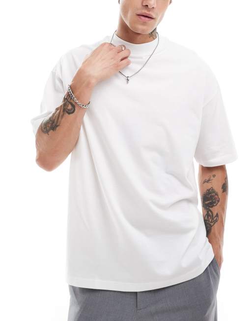 ASOS DESIGN - Essentials - Oversized hoogsluitend T-shirt in wit