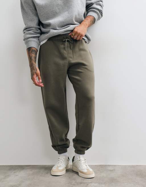 ASOS DESIGN essentials oversized joggers, 2 of 5