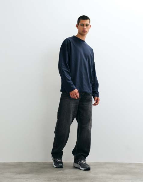 ASOS DESIGN Essentials oversized long sleeve t-shirt in navy - view 1