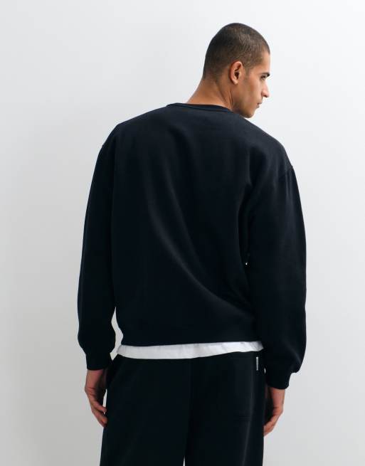 ASOS DESIGN essentials oversized sweatshirt in black, 5 of 5