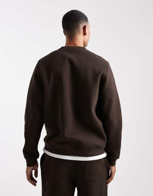 ASOS DESIGN Essentials oversized sweatshirt in dark brown, 3 of 5