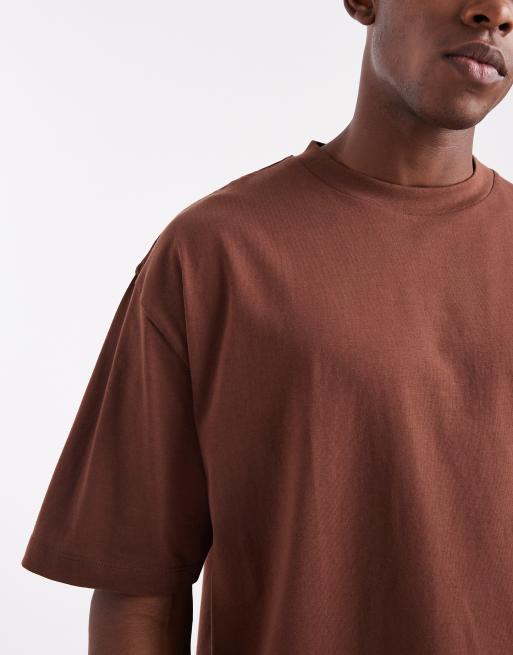 ASOS DESIGN essentials oversized T-shirt in brown, 5 of 5