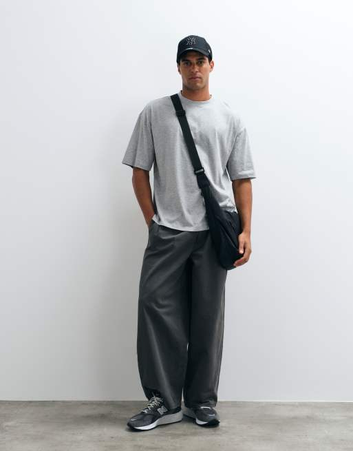 ASOS DESIGN Essentials oversized t-shirt in grey, 3 of 5