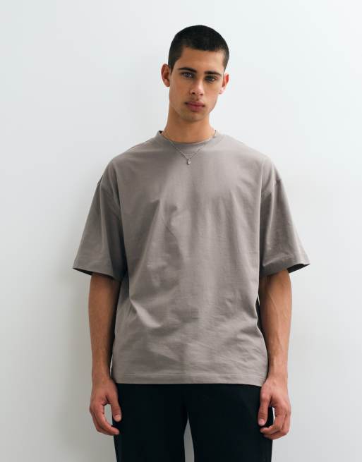 ASOS DESIGN Essentials oversized t-shirt in grey, 3 of 5