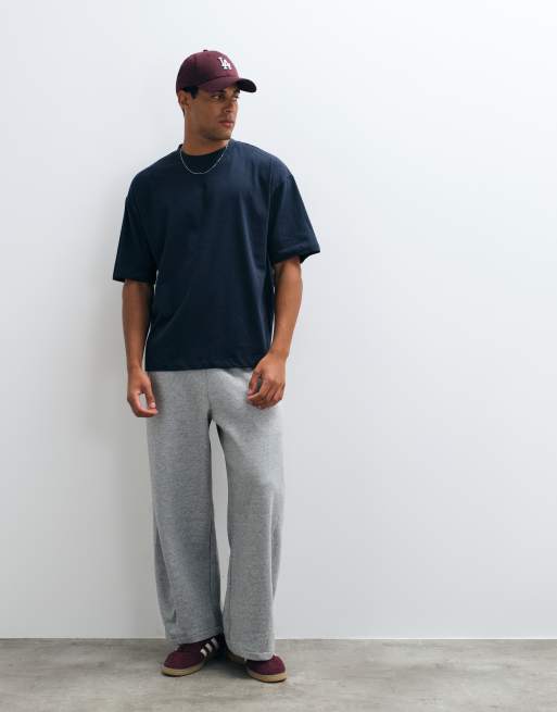 ASOS DESIGN Essentials oversized t-shirt in navy, 3 of 5