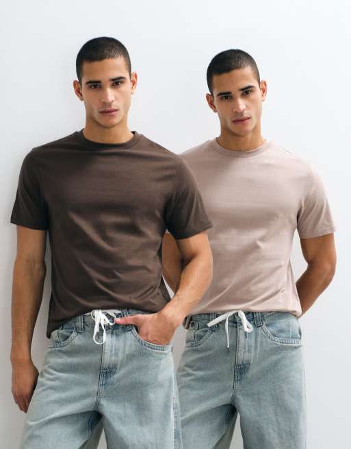 ASOS DESIGN - Essentials - Pack de 2 camisetas de color piedra y marrón básicas de corte estándar