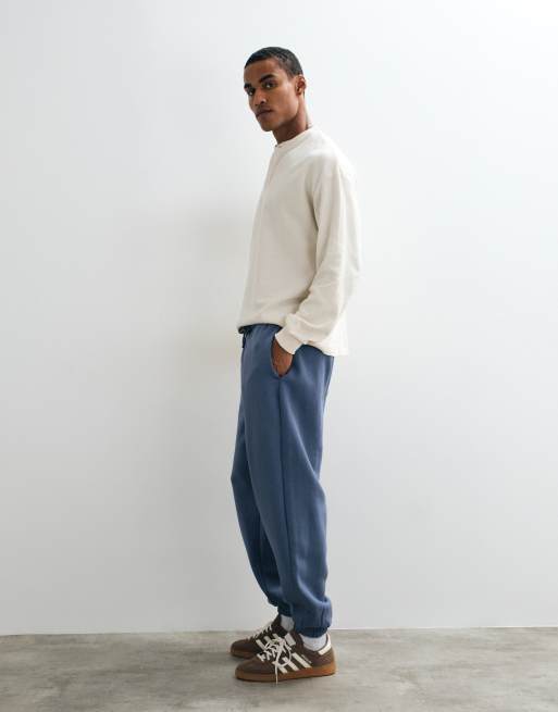 ASOS DESIGN essentials pantalon de jogging à revers bleu, 3 de 5