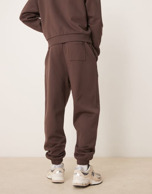 ASOS DESIGN - Essentials - Pantalon de jogging oversize - Marron , 3 de 5