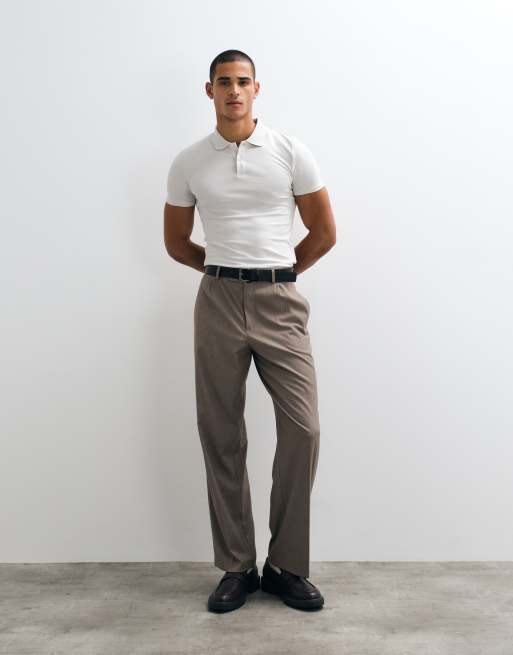 ASOS DESIGN Essentials polo de corte ajustado en piqué gris, 2 de 5