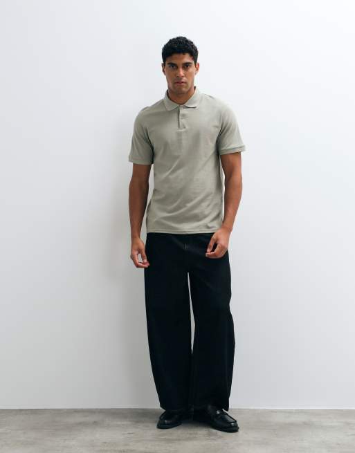ASOS DESIGN Essentials regular fit polo in khaki pique, 3 of 5