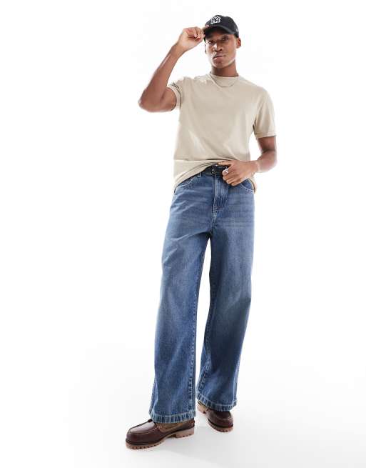 ASOS DESIGN - Essentials - Regular-fit T-shirt met omgeslagen mouwen in stone, 2 van 4
