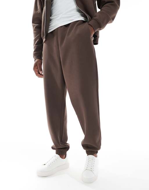ASOS DESIGN essentials relaxed jogger in brown , 2 of 5