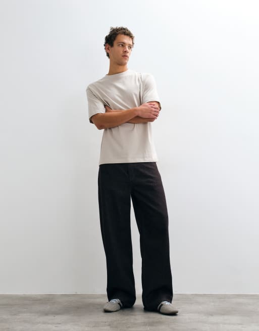 ASOS DESIGN Essentials relaxed t-shirt in beige, 2 of 5