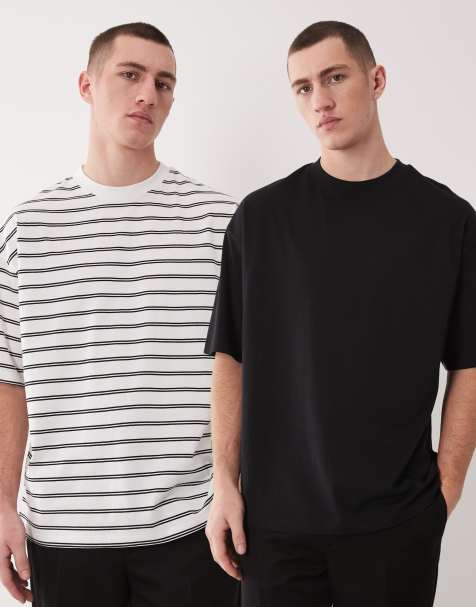 ASOS DESIGN - Essentials - Set van 2 oversized T-shirts met strepen in zwart en crème - view 1