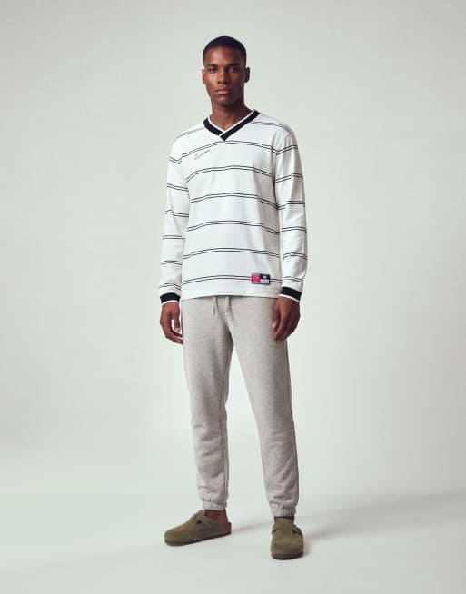 ASOS DESIGN essentials slim jogger in grey marl , 9 of 12