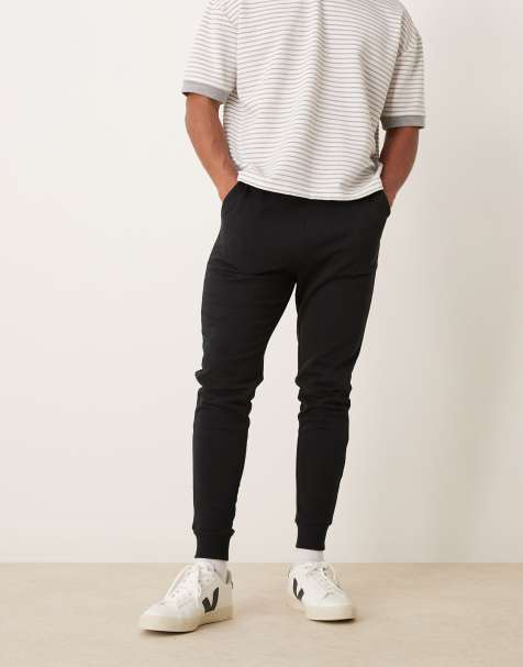 ASOS DESIGN - Essentials - Sorte smalle joggingbukser - view 1