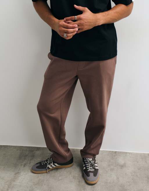 ASOS DESIGN essentials straight leg sweatpants in dark green, 3 of 5