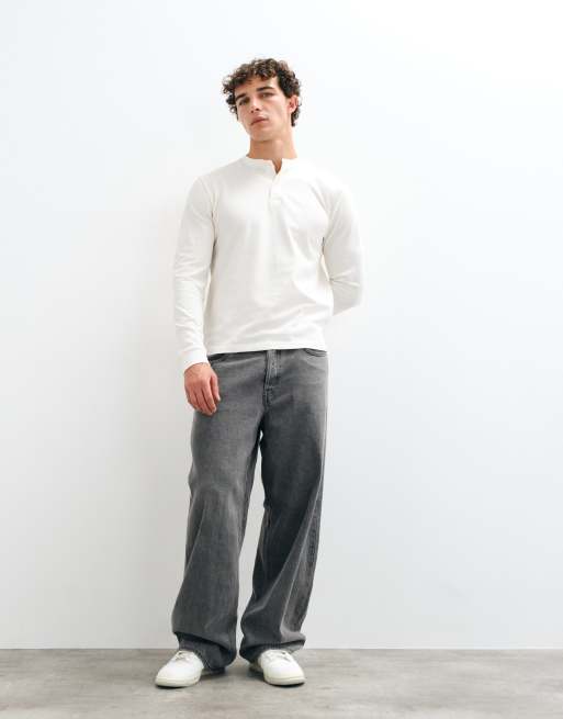 ASOS DESIGN Essentials t-shirt henley à manches longues écru, 2 de 5