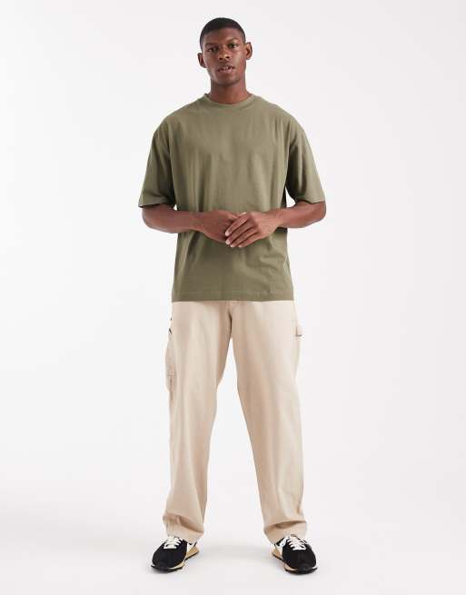ASOS DESIGN – Essentials – T-shirt oversize z okrągłym dekoltem w kolorze khaki, 2 z 5